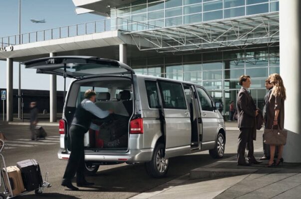 DFW AirporTaxi For An On-Time And Comfortable DFW Airport Shuttle Service